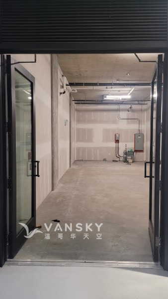 260225233328_S Door.jpg